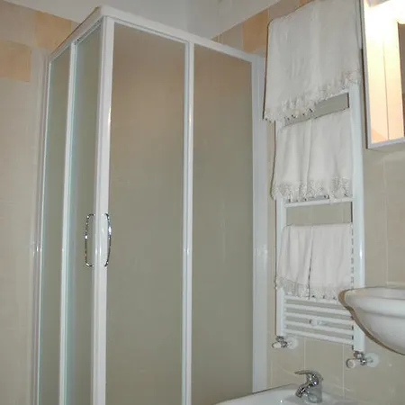 Rose Rosse Cadi David