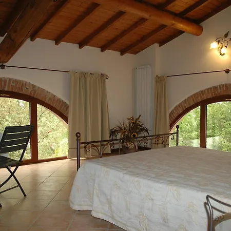 Bed and breakfast Rose Rosse 3*