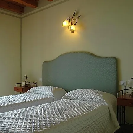 Bed & Breakfast Rose Rosse 3*