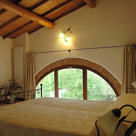 Rose Rosse Bed & Breakfast 3*