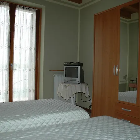 Panzió Rose Rosse