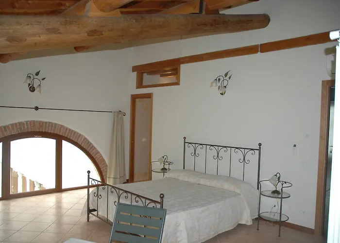 Couette-café Rose Rosse 3*